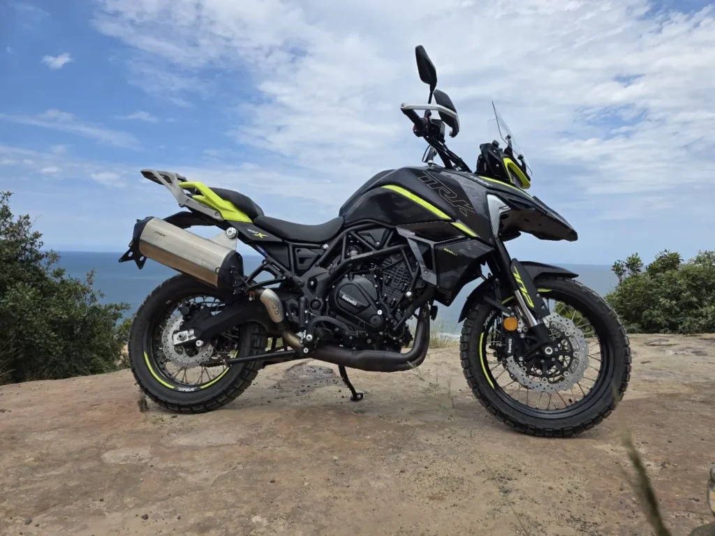 Benelli TRK 702 X Perfil