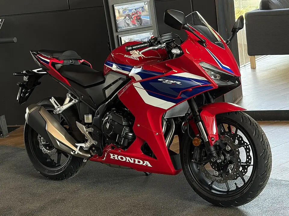 Honda CBR500R 2026