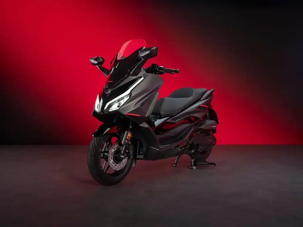 Honda Forza 2025 Frontal